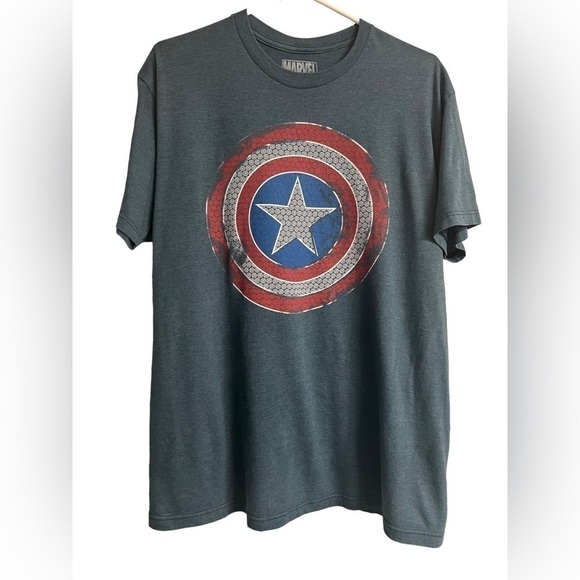 CAPTAIN America T shirt - Picture 3 of 5